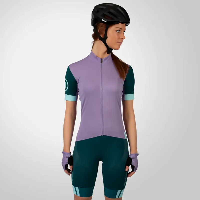 Endura Women's FS260 Short Sleeve Jersey in Violet-3